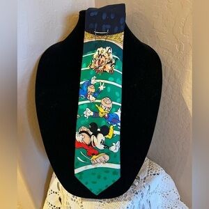 American football Mickey, Donald & Goofy novelty tie, Silk Necktie 56"x4"
